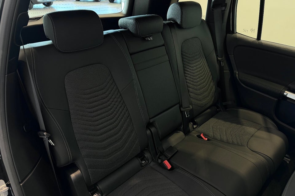 Mercedes EQB300 Progressive 4Matic 5d