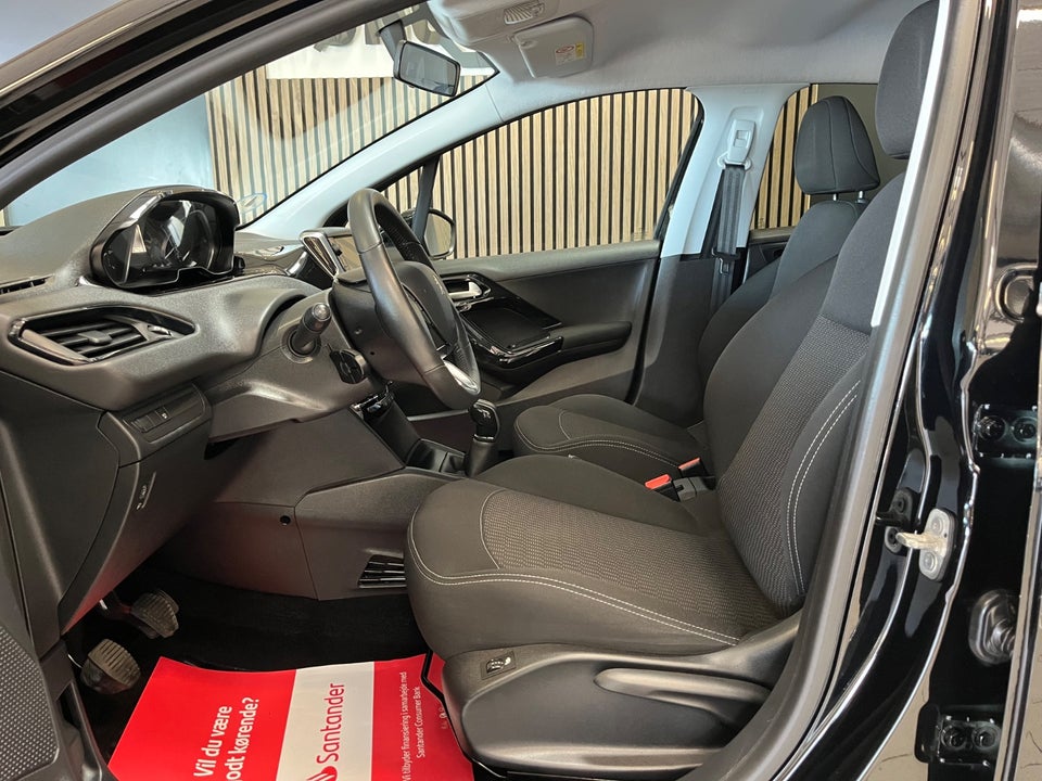 Peugeot 208 1,2 VTi 82 Active 5d