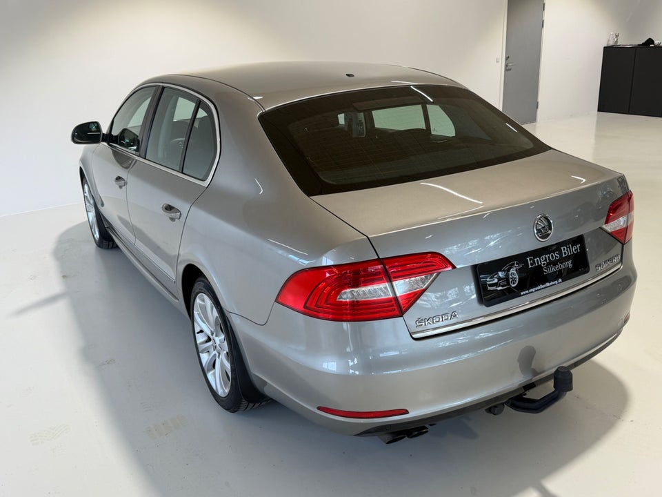 Skoda Superb 1,8 TSi 160 Elegance DSG 5d