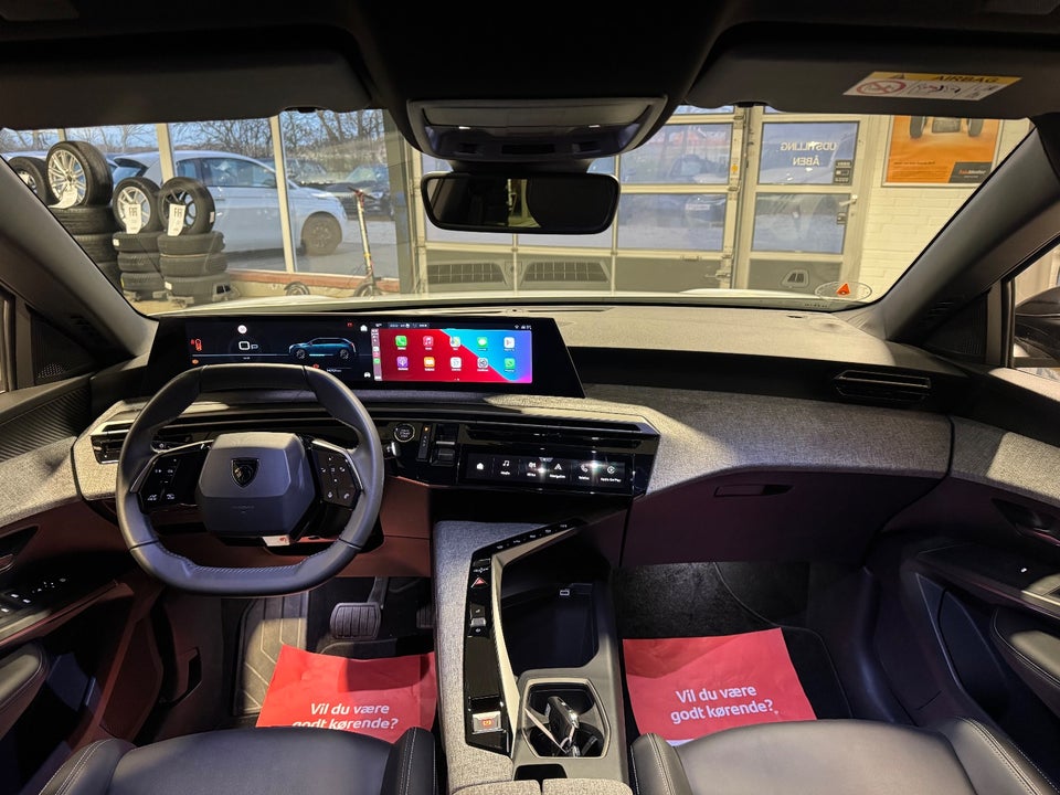 Peugeot e-5008 77 Allure 7prs 5d
