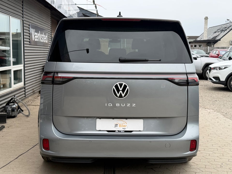 VW ID.Buzz 77 Pro SWB 5d