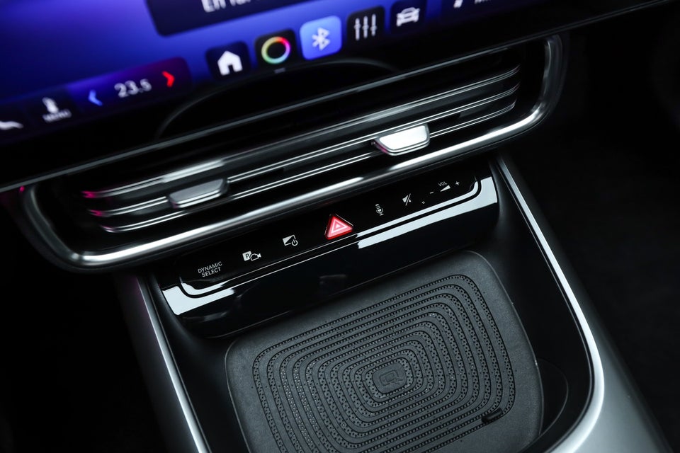 Mercedes CLA250+ EQ Progressive Advance Plus 4d