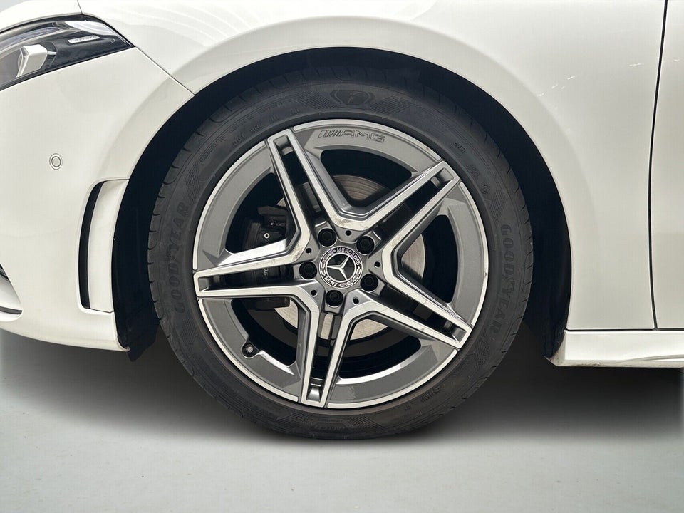 Mercedes A200 1,3 AMG Line aut. 5d