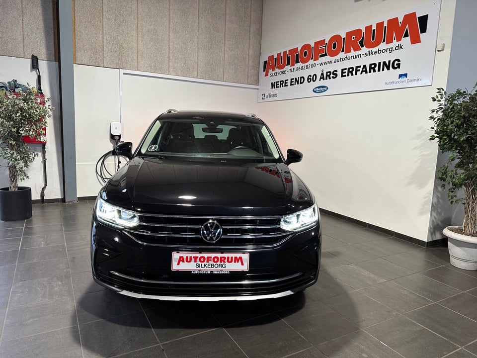 VW Tiguan 1,4 eHybrid Elegance DSG 5d