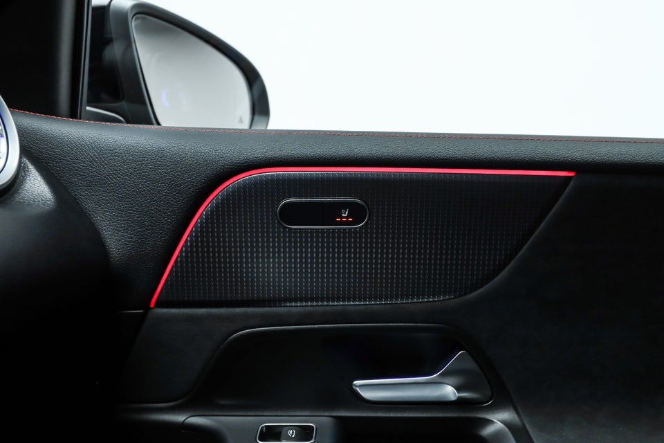 Mercedes EQB350 AMG Line 4Matic 5d