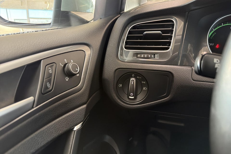 VW e-Golf VII Comfortline 5d