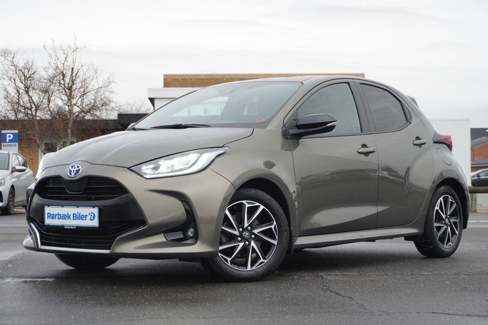 Toyota Yaris 1,5 Hybrid H3 Style e-CVT 5d