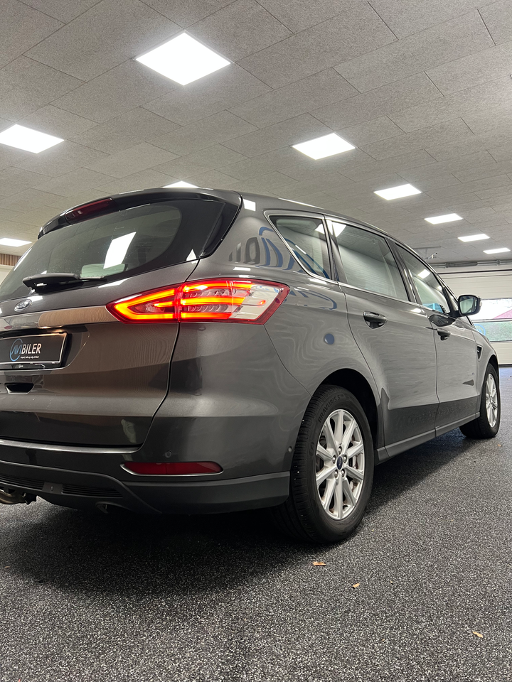 Ford S-MAX 2,0 TDCi 150 Titanium aut. 7prs 5d