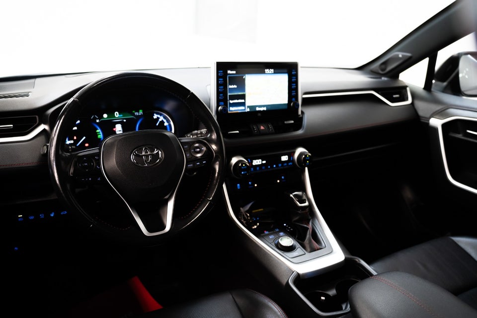 Toyota RAV4 2,5 Plug-in Hybrid H3 Executive AWD-i 5d