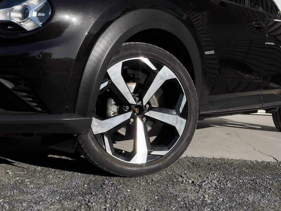 Nissan Juke 1,0 Dig-T 117 Tekna DCT 5d