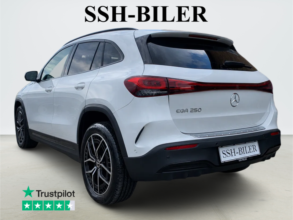 Mercedes EQA250 AMG Line 5d