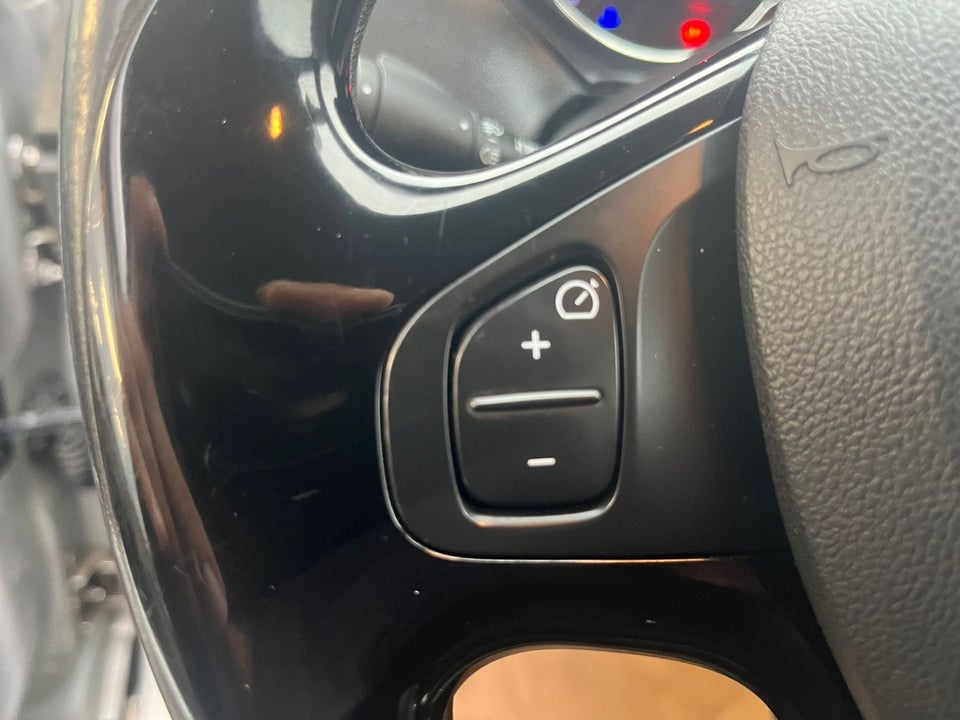 Renault Captur 1,5 dCi 90 Zen EDC 5d