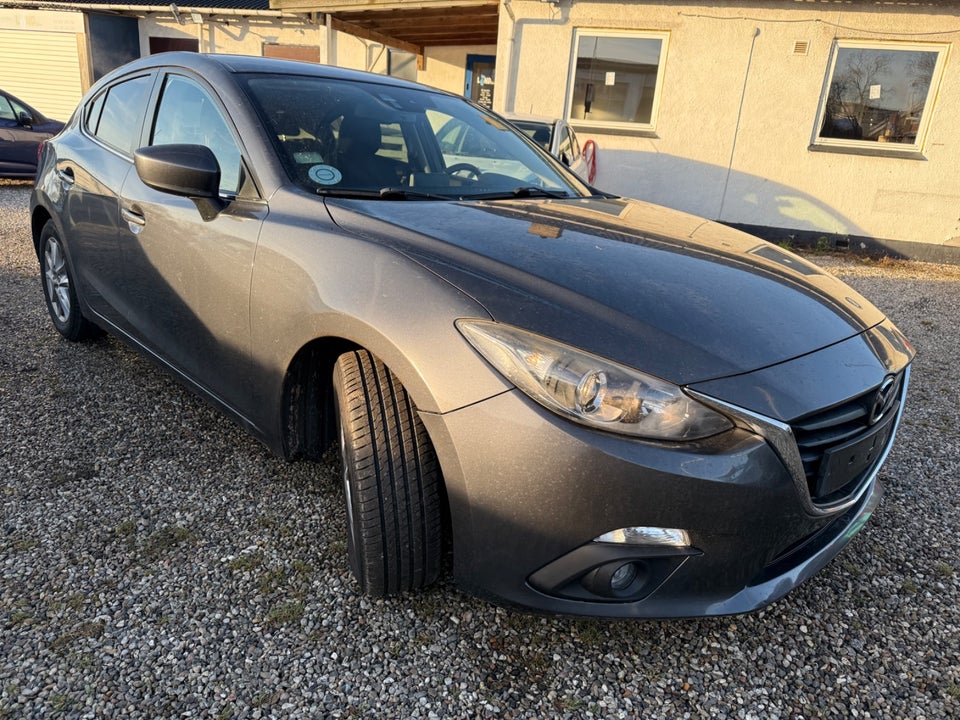 Mazda 3 2,0 SkyActiv-G 120 Vision aut. 5d