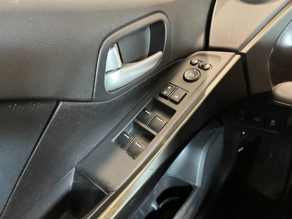 Honda Civic 1,8 i-VTEC Sport 5d