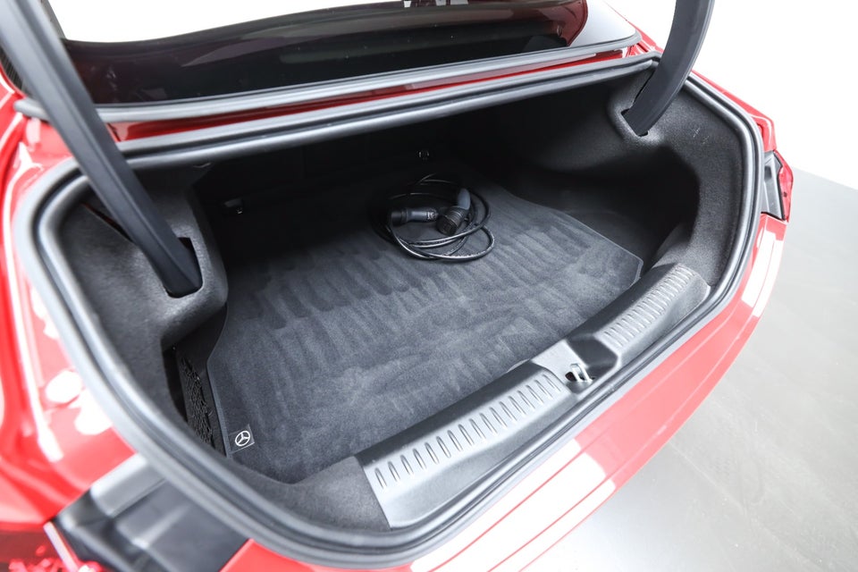 Mercedes CLA250+ EQ Progressive 4d