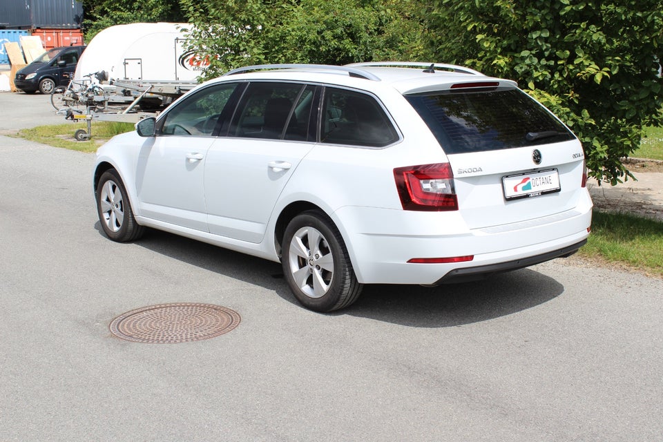 Skoda Octavia 1,4 TSi 150 Style Business Combi DSG 5d