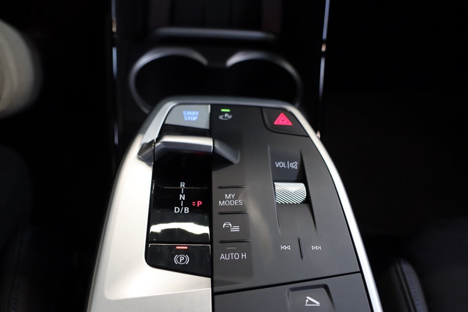 BMW iX2 eDrive20 M-Sport Premium 5d
