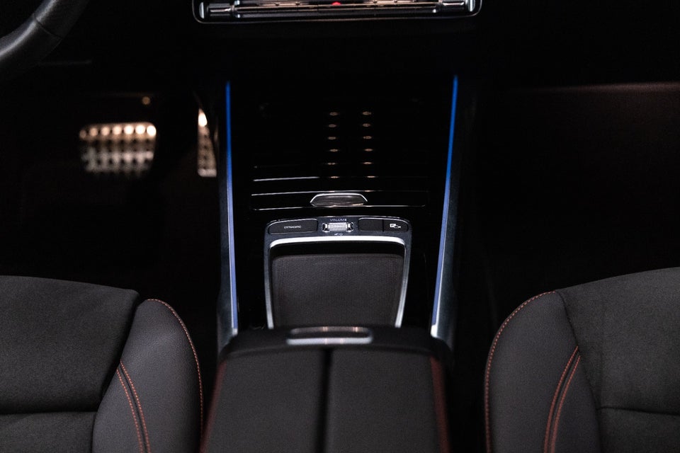 Mercedes EQB250+ AMG Advance 5d