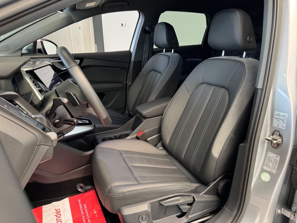 Audi Q4 e-tron 45 S-line 5d