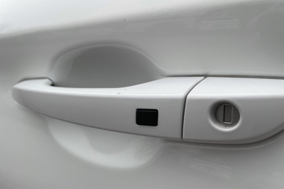 Hyundai Kona 39 EV Select 5d