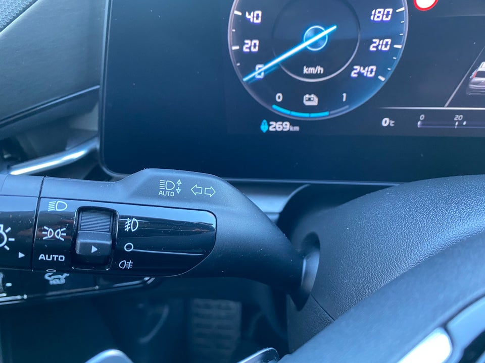 Kia Niro 64 EV Upgrade 5d