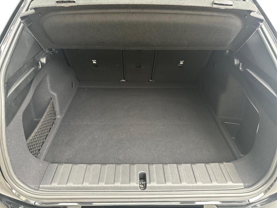 BMW iX2 xDrive30 M-Sport 5d