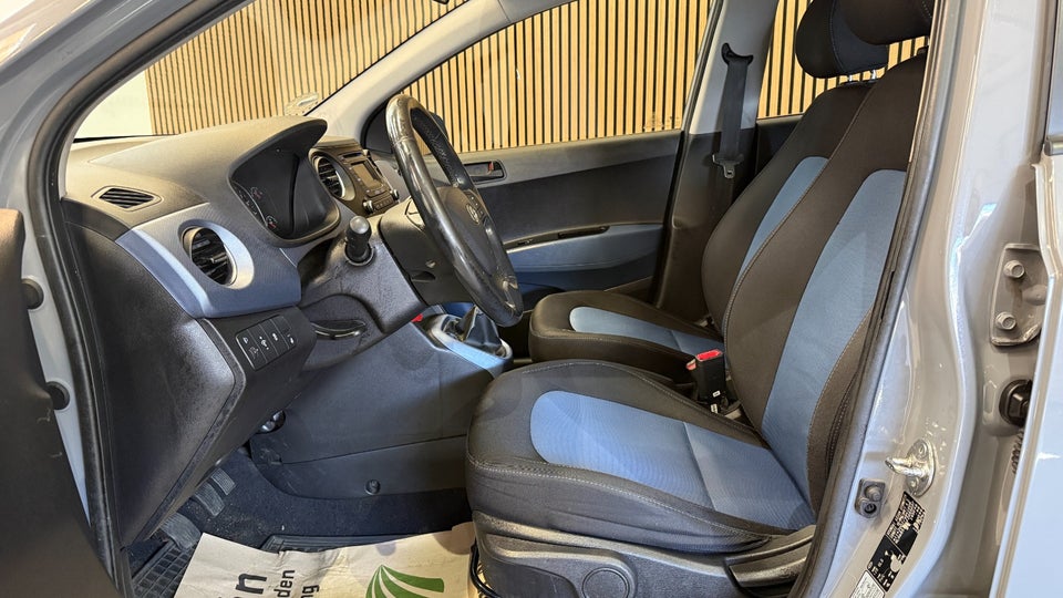 Hyundai i10 1,25 Style 5d