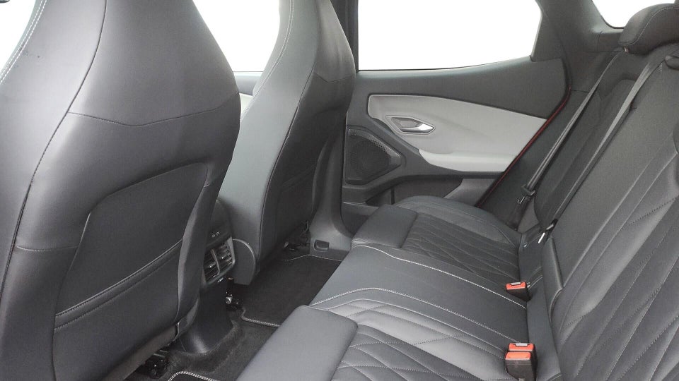 Ford Explorer 82 Premium Extended Range 5d