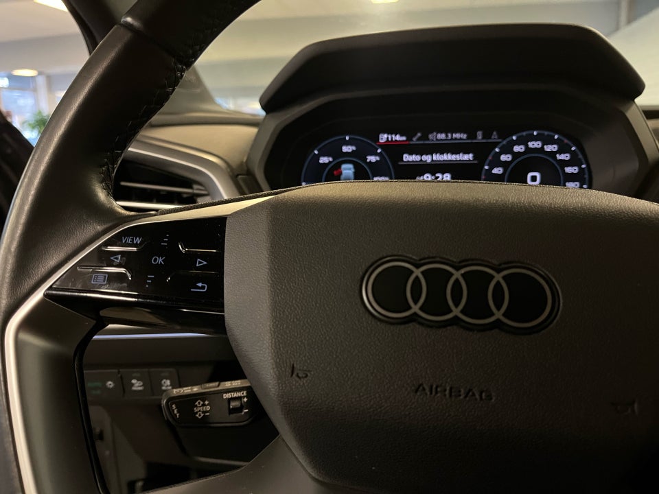 Audi Q4 e-tron 40 Attitude 5d