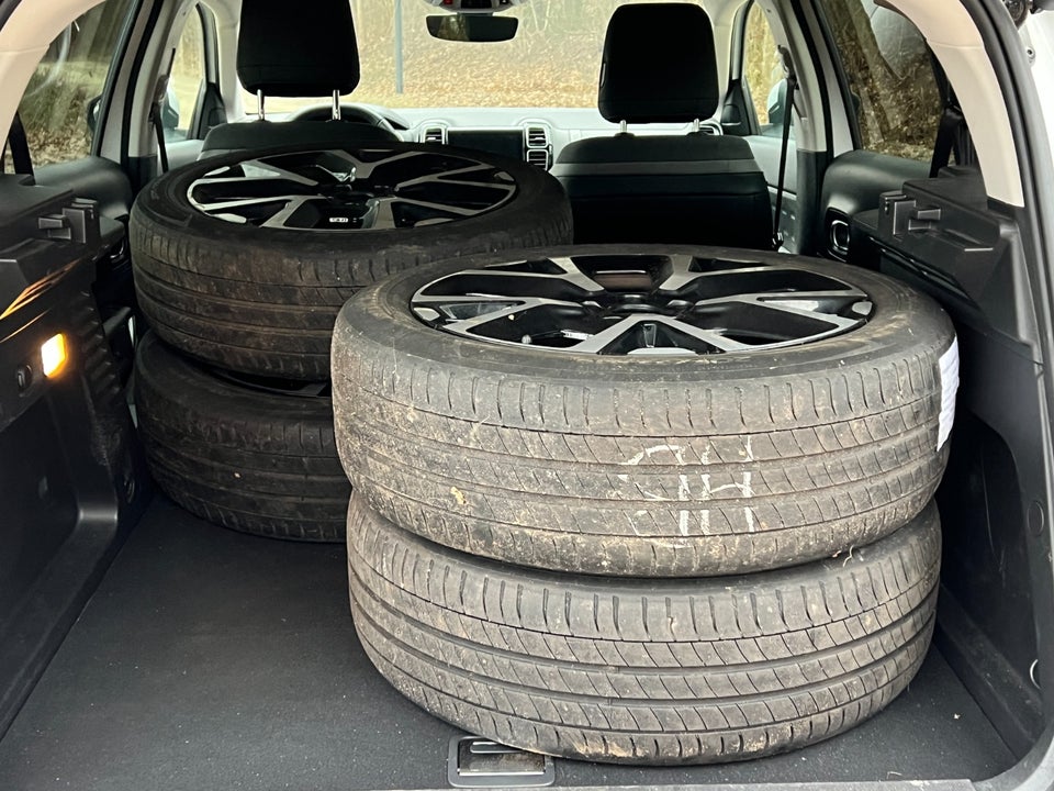 Citroën C5 Aircross 1,6 Hybrid Shine Sport EAT8 5d