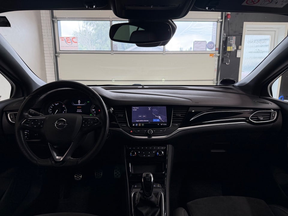 Opel Astra 1,2 T 145 Ultimate 5d