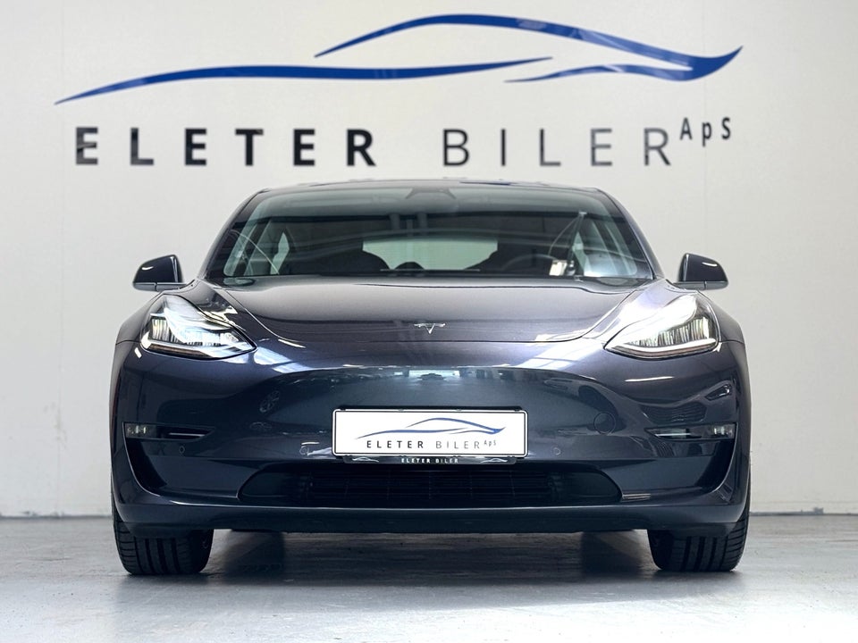 Tesla Model 3 Long Range AWD 4d