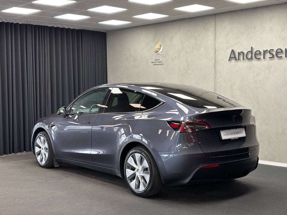 Tesla Model Y RWD 5d