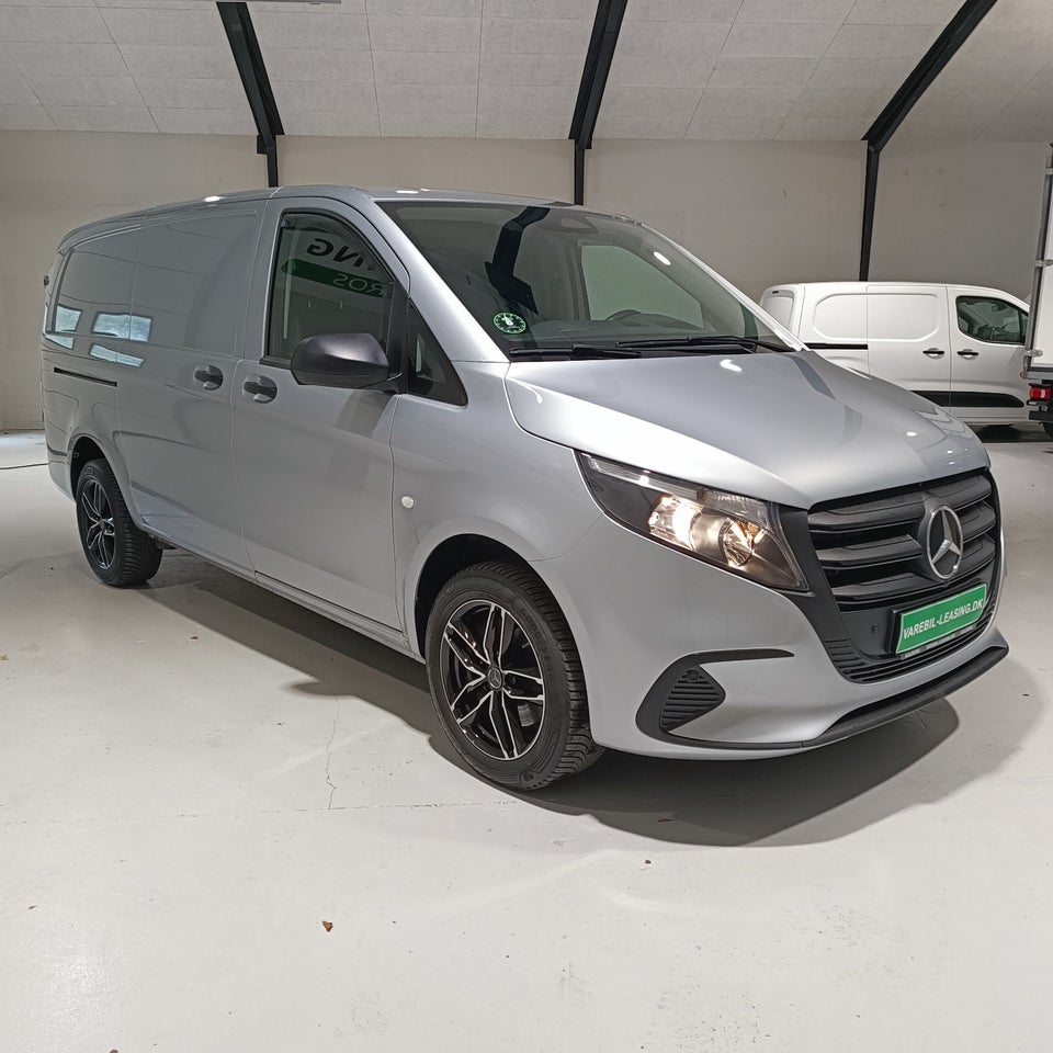 Mercedes Vito 114 2,0 CDi A2 Kassevogn SELECT aut. RWD