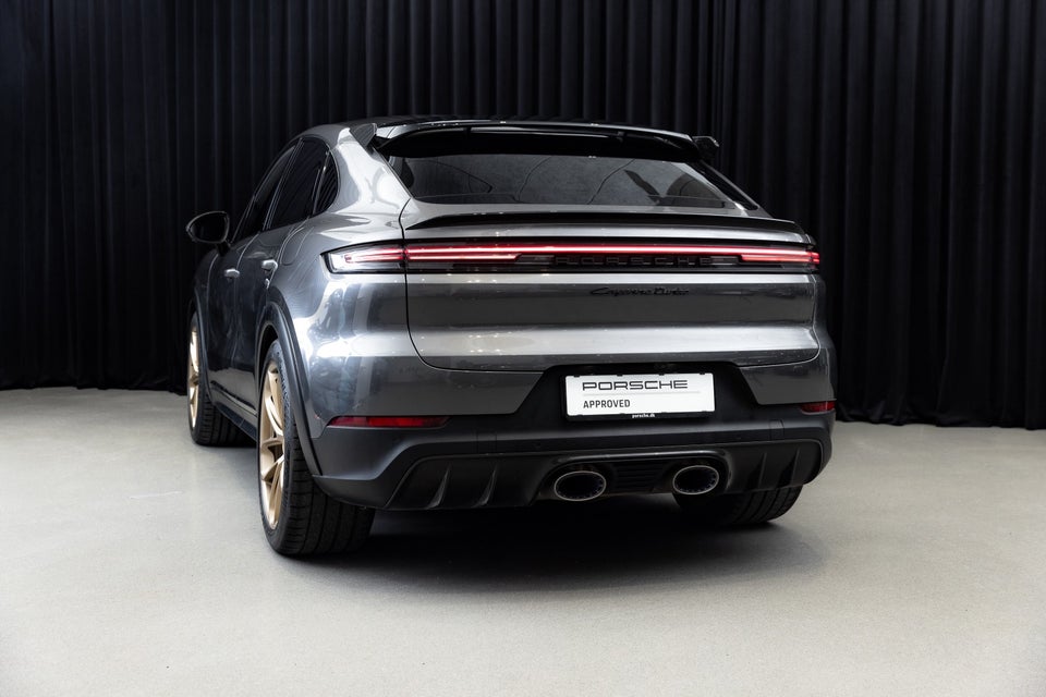 Porsche Cayenne Turbo 4,0 E-Hybrid Coupé GT PDK 5d