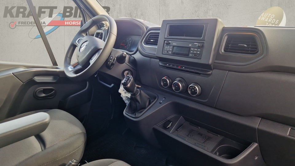 Renault Master IV T35 2,3 dCi 145 Alukasse m/lift+køl