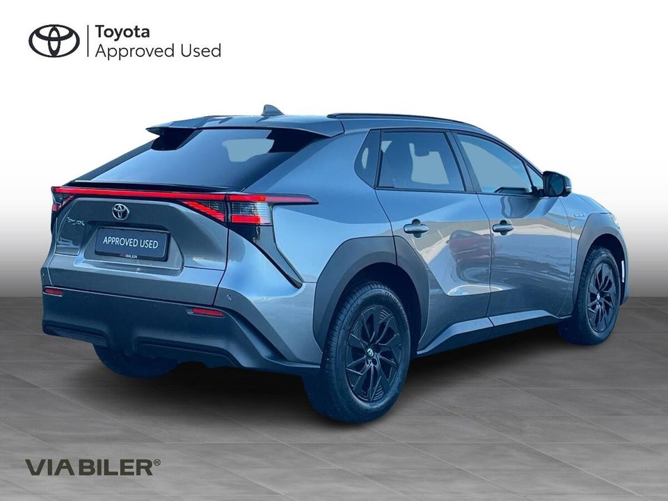 Toyota bZ4X Active 5d