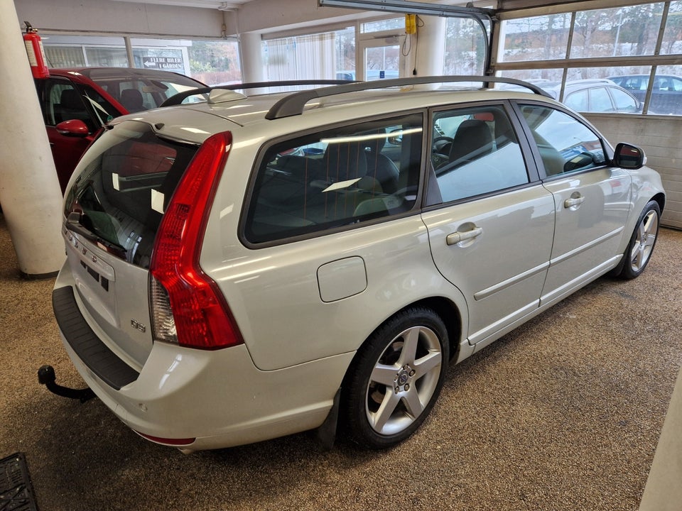 Volvo V50 2,0 D3 150 5d
