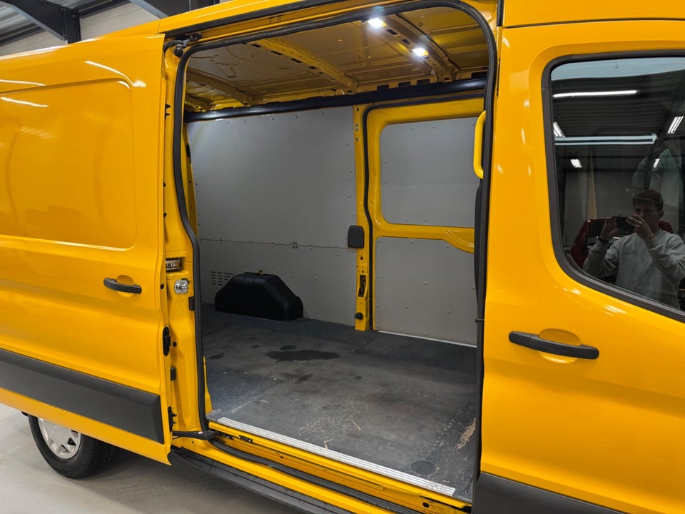 Ford Transit 350 L3 Chassis 2,0 TDCi 130 Trend H1 FWD