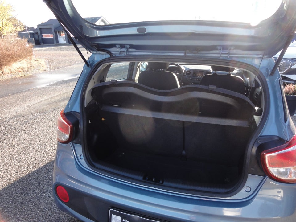 Hyundai i10 1,0 Touch 5d