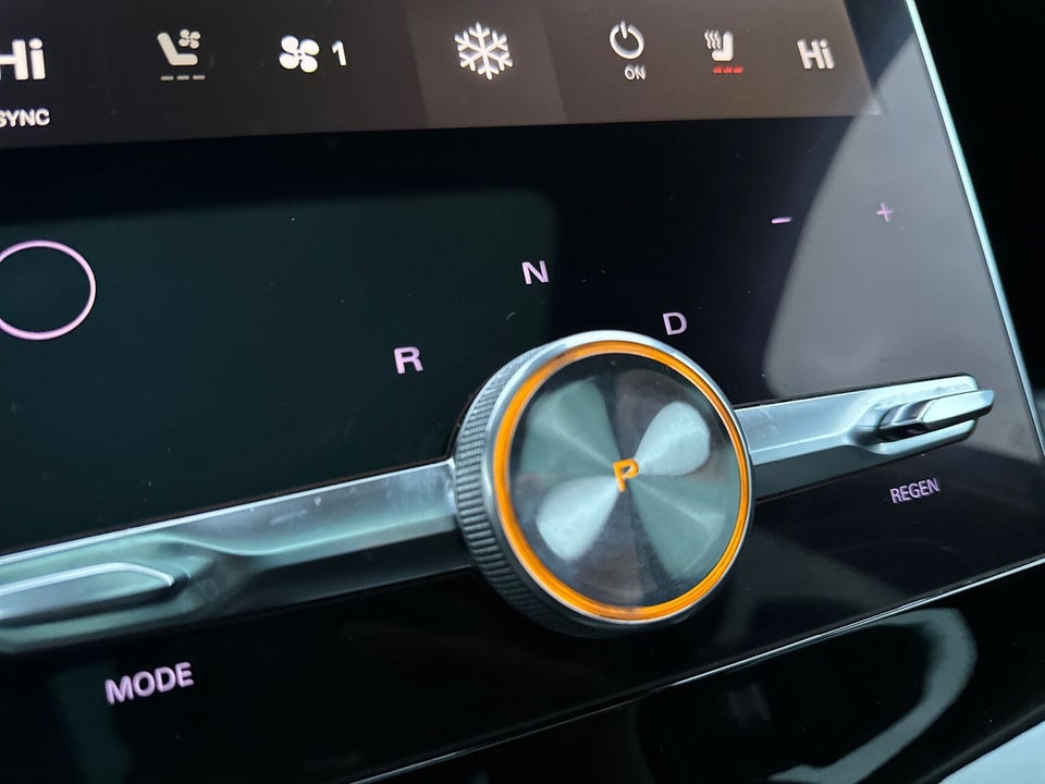 MG Marvel R Luxury 5d