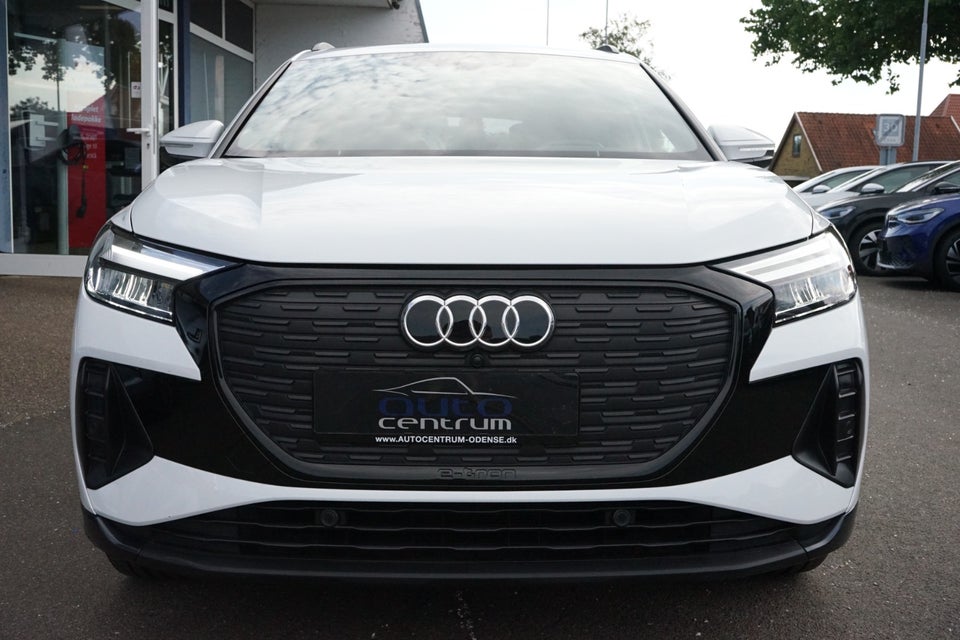 Audi Q4 e-tron 40 S-line 5d