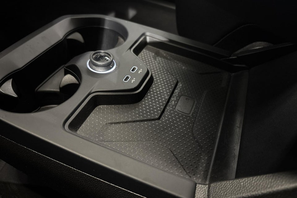 BMW iX xDrive60 Fully Charged 5d