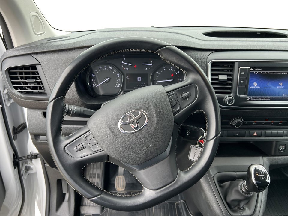 Toyota ProAce 2,0 D 144 Long Comfort Master 4d