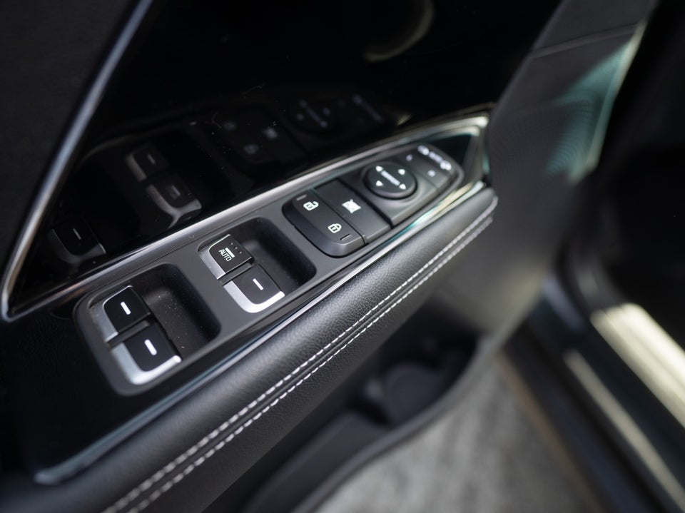 Kia Niro 64 EV Vision 5d