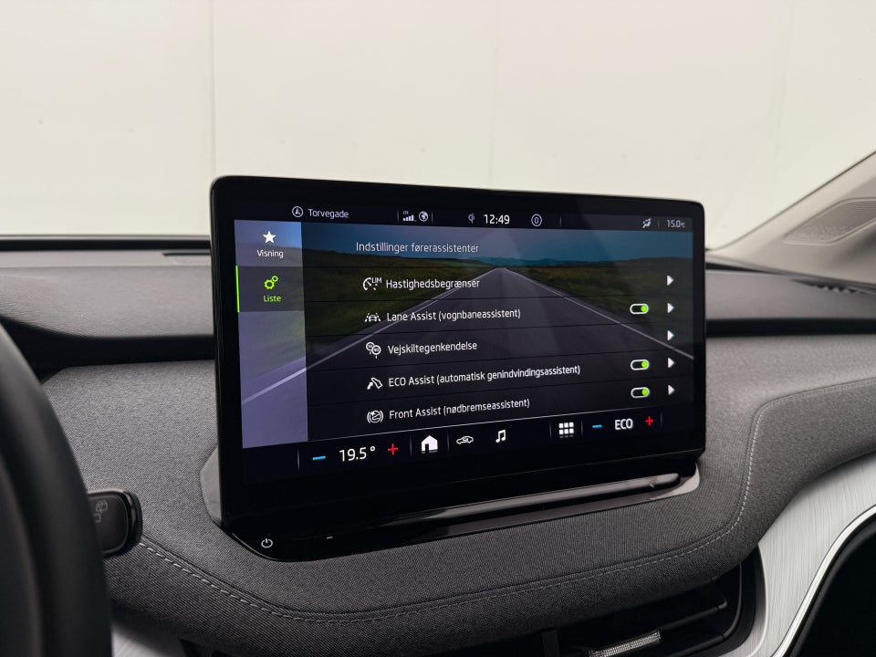 Skoda Enyaq 50 iV Loft 5d