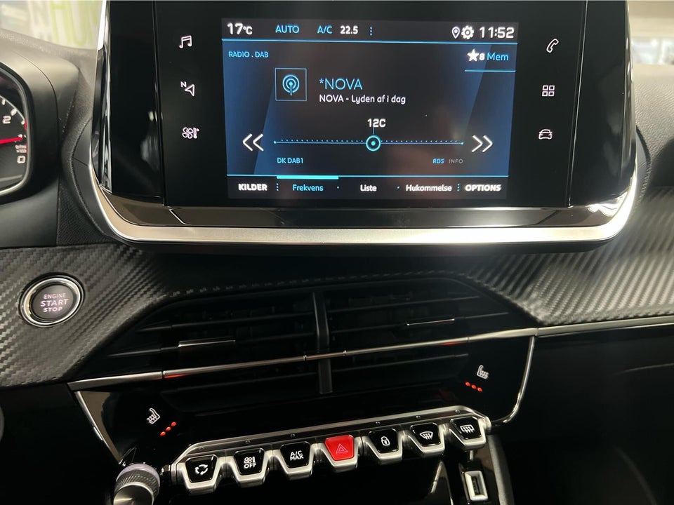 Peugeot 208 1,2 PureTech 100 Allure 5d