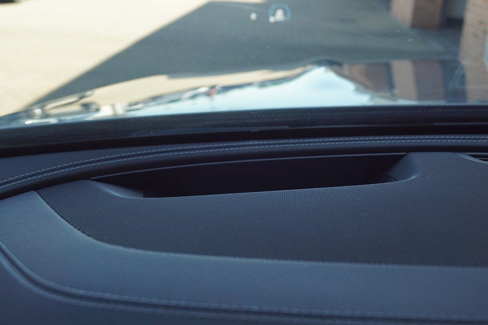 Mercedes E300 de 2,0 AMG Line stc. aut. 5d