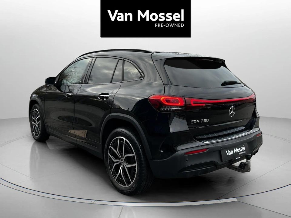 Mercedes EQA250 AMG Line 5d