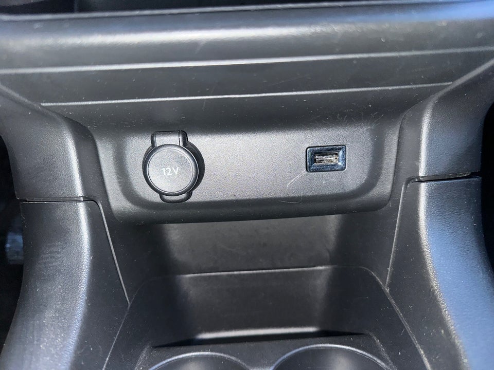 Citroën C3 1,2 PureTech 83 Shine Sport 5d